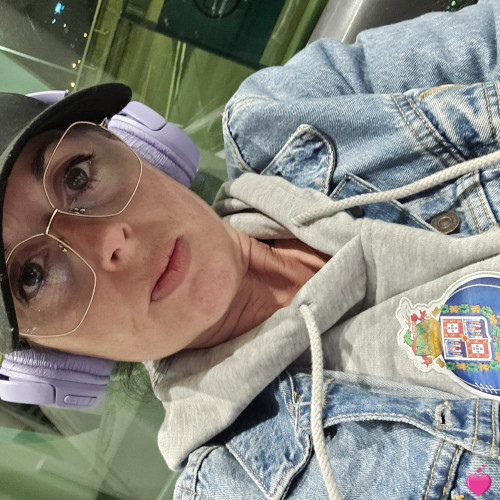 Foto de Vivi06110, Mulher 44 anos, de Le Cannet Provence-Alpes-Côte-dʿAzur