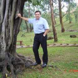 Foto de durand, Homem 70 anos, de Tours Centre