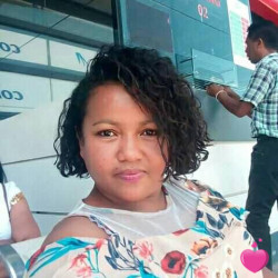 Photo de Sophie, Femme 42 ans, de Antananarivo Antananarivo