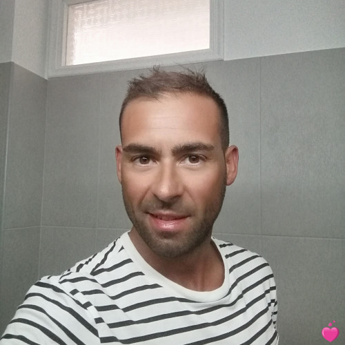 Photo de Krysss, Homme 42 ans, de Forest-sur-Marque Nord-Pas-de-Calais