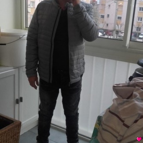 Photo de Joyeux14, Homme 61 ans, de Marseille Provence-Alpes-Côte-dʿAzur