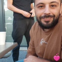 Photo de Axoul, Homme 31 ans, de Lyon Rhône-Alpes
