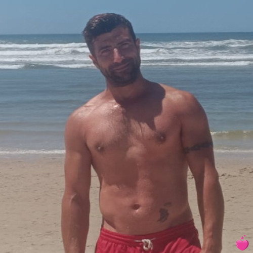 Photo de Albano13010, Homme 43 ans, de Macieira de Cambra Région Nord (Norte)