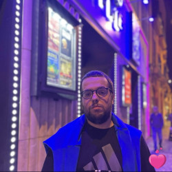Photo de alexii, Homme 30 ans, de Saint-Germain-en-Laye Île-de-France