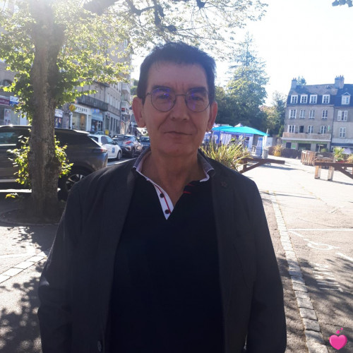 Photo de Bruno237218, Homme 63 ans, de Bourges Centre