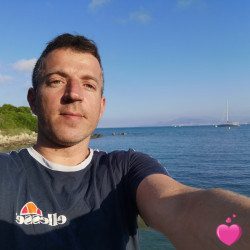 Photo de Victor08000, Homme 43 ans, de Cagnes-sur-Mer Provence-Alpes-Côte-dʿAzur