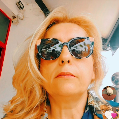 Photo de Carmo, Femme 54 ans, de Paris Île-de-France