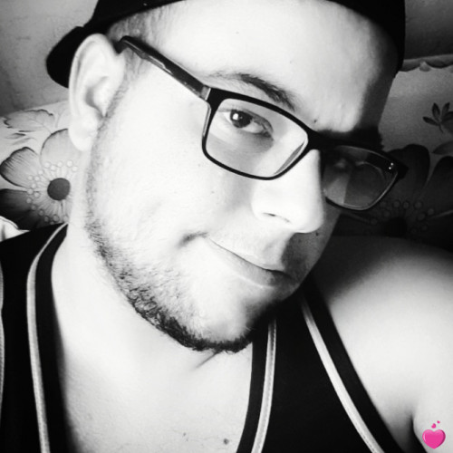 Photo de Adriano.dom, Homme 33 ans, de Thorigny-sur-Marne ÃŽle-de-France