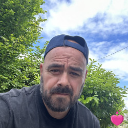 Photo de Purtos, Homme 43 ans, de Vernantes Pays-de-la-Loire