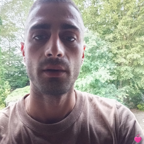 Photo de Alexakos, Homme 30 ans, de Brétigny-sur-Orge Île-de-France