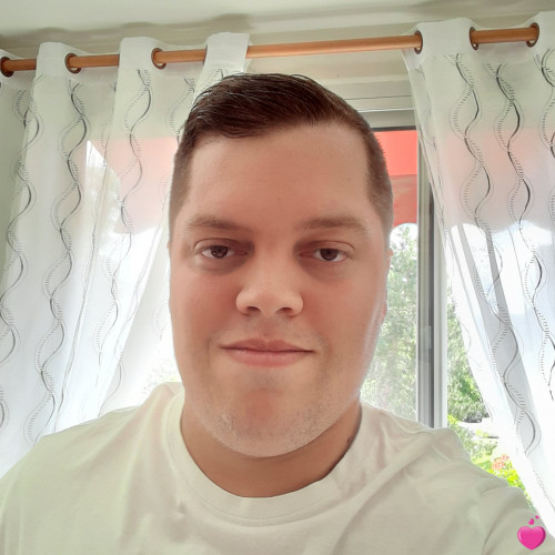 Photo de Micka-92500, Homme 34 ans, de Rueil-Malmaison ÃŽle-de-France