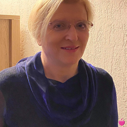 Photo de Oceane, Femme 62 ans, de Paris Île-de-France