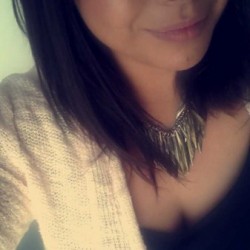 Photo de Angiie, Femme 33 ans, de Cires-lès-Mello Picardie