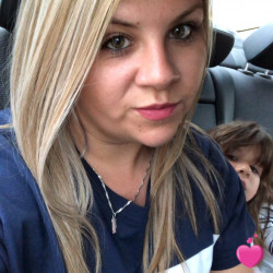 Photo de Tiffany2711, Femme 32 ans, de Bordeaux Aquitaine