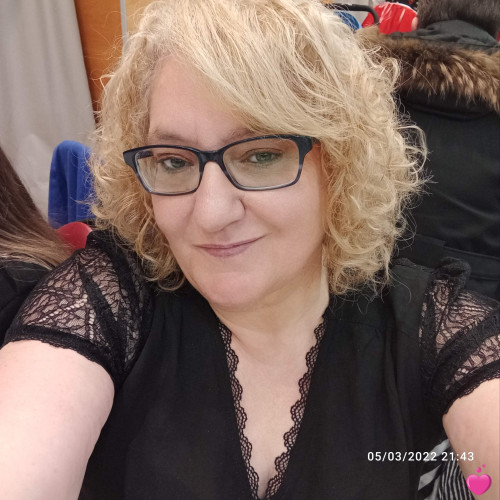 Photo de Camila, Femme 56 ans, de Breuillet Île-de-France