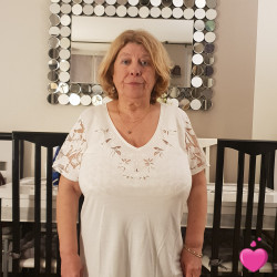 Photo de Llli, Femme 61 ans, de Argenteuil Île-de-France