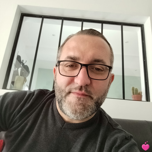 Photo de silvervic, Homme 49 ans, de Les Pavillons-sous-Bois Île-de-France