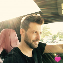 Photo de Louis30, Homme 36 ans, de Beaucaire Languedoc-Roussillon
